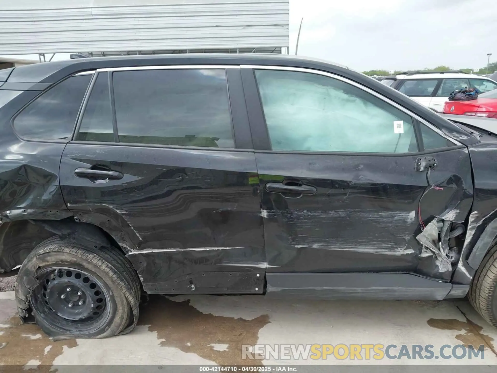 13 Фотография поврежденного автомобиля 2T3H1RFV8PW280201 TOYOTA RAV4 2023
