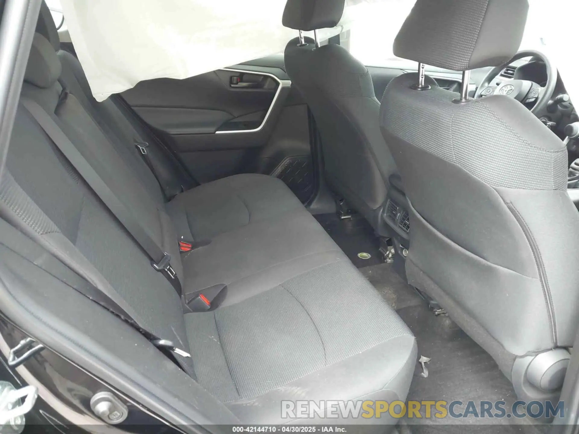 8 Фотография поврежденного автомобиля 2T3H1RFV8PW280201 TOYOTA RAV4 2023