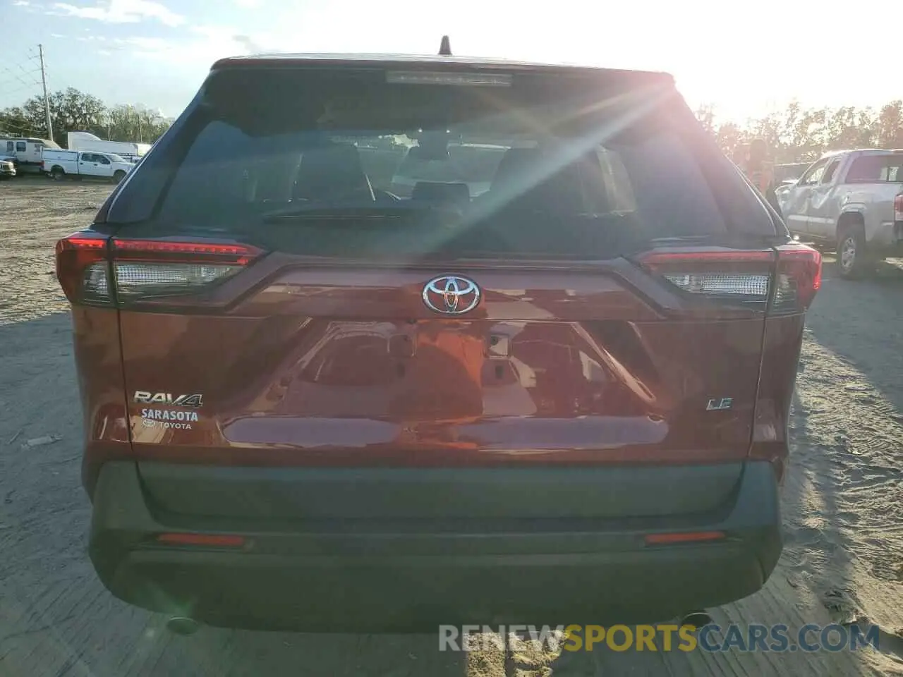 6 Фотография поврежденного автомобиля 2T3H1RFV8PW294339 TOYOTA RAV4 2023