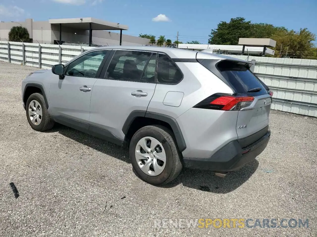 2 Photograph of a damaged car 2T3H1RFV9PW248325 TOYOTA RAV4 2023