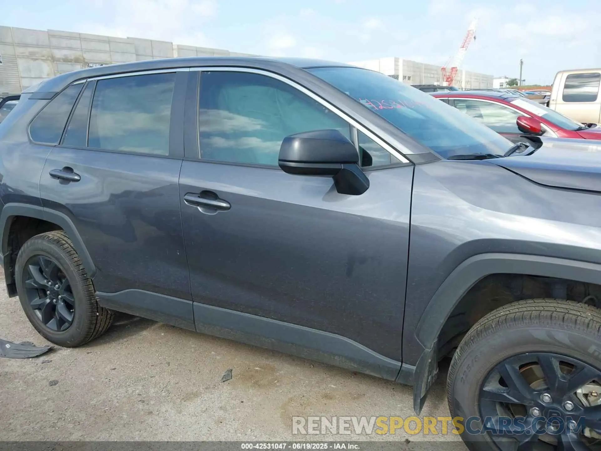 13 Photograph of a damaged car 2T3H1RFV9PW264489 TOYOTA RAV4 2023