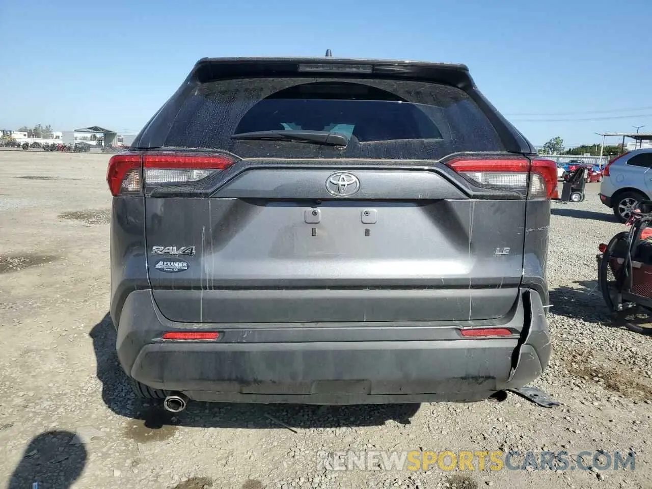6 Photograph of a damaged car 2T3H1RFV9PW298271 TOYOTA RAV4 2023