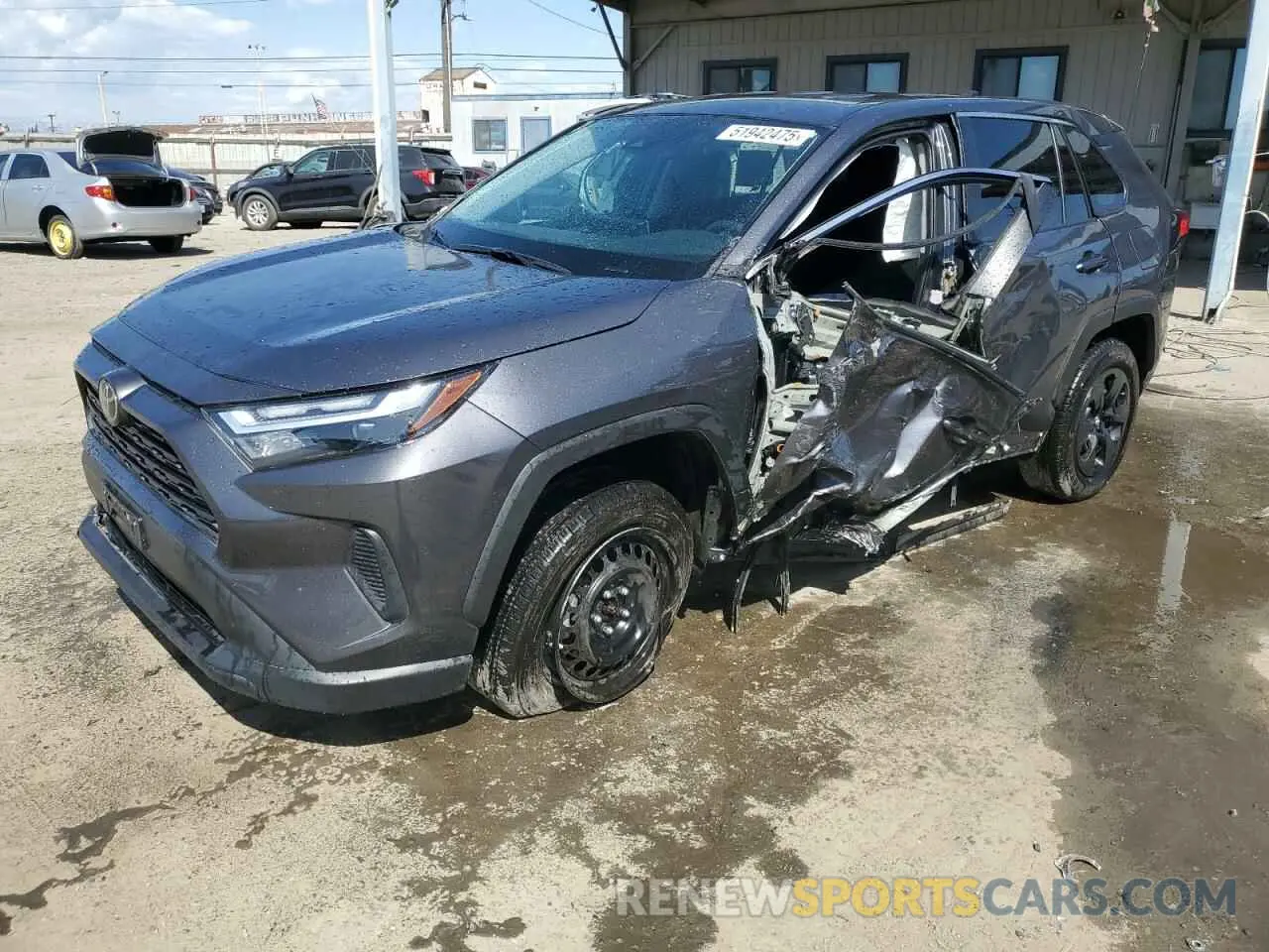 1 Photograph of a damaged car 2T3H1RFVXPW269278 TOYOTA RAV4 2023