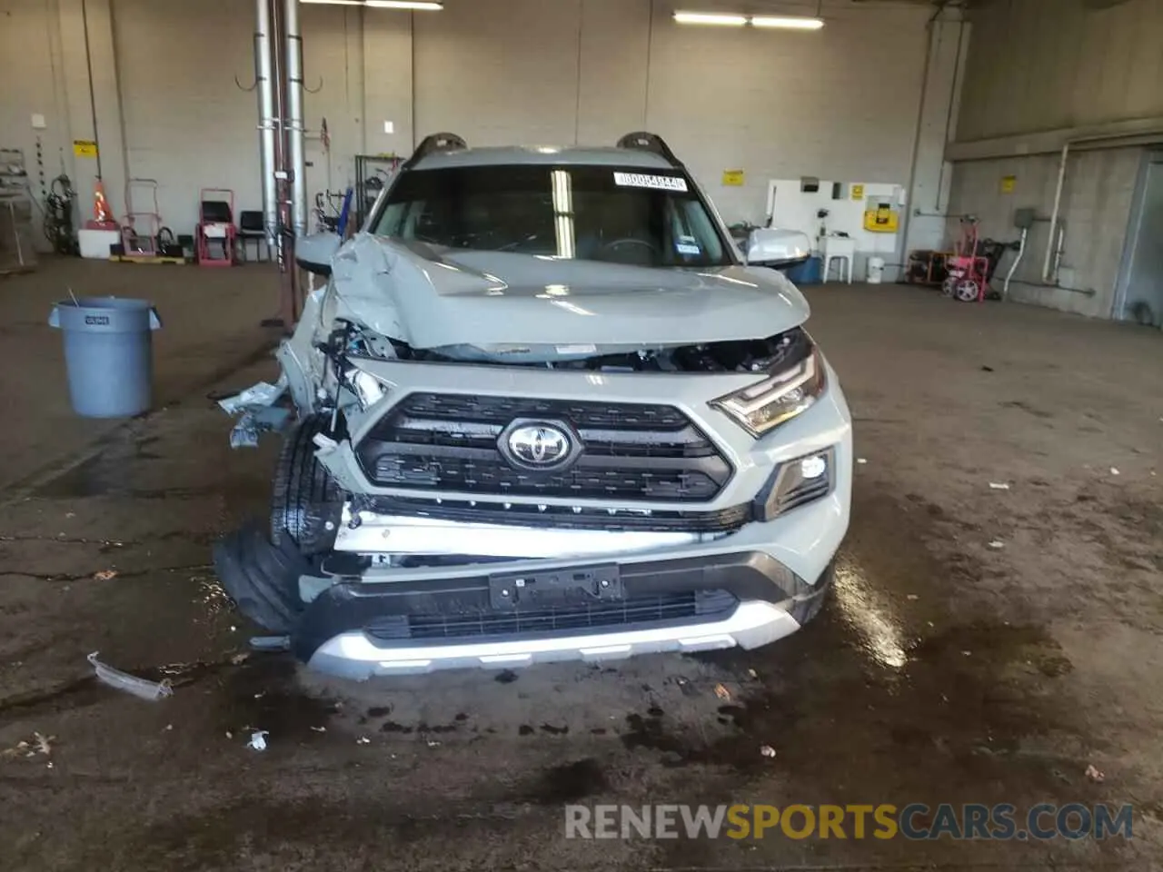 5 Photograph of a damaged car 2T3J1RFV2PW343245 TOYOTA RAV4 2023