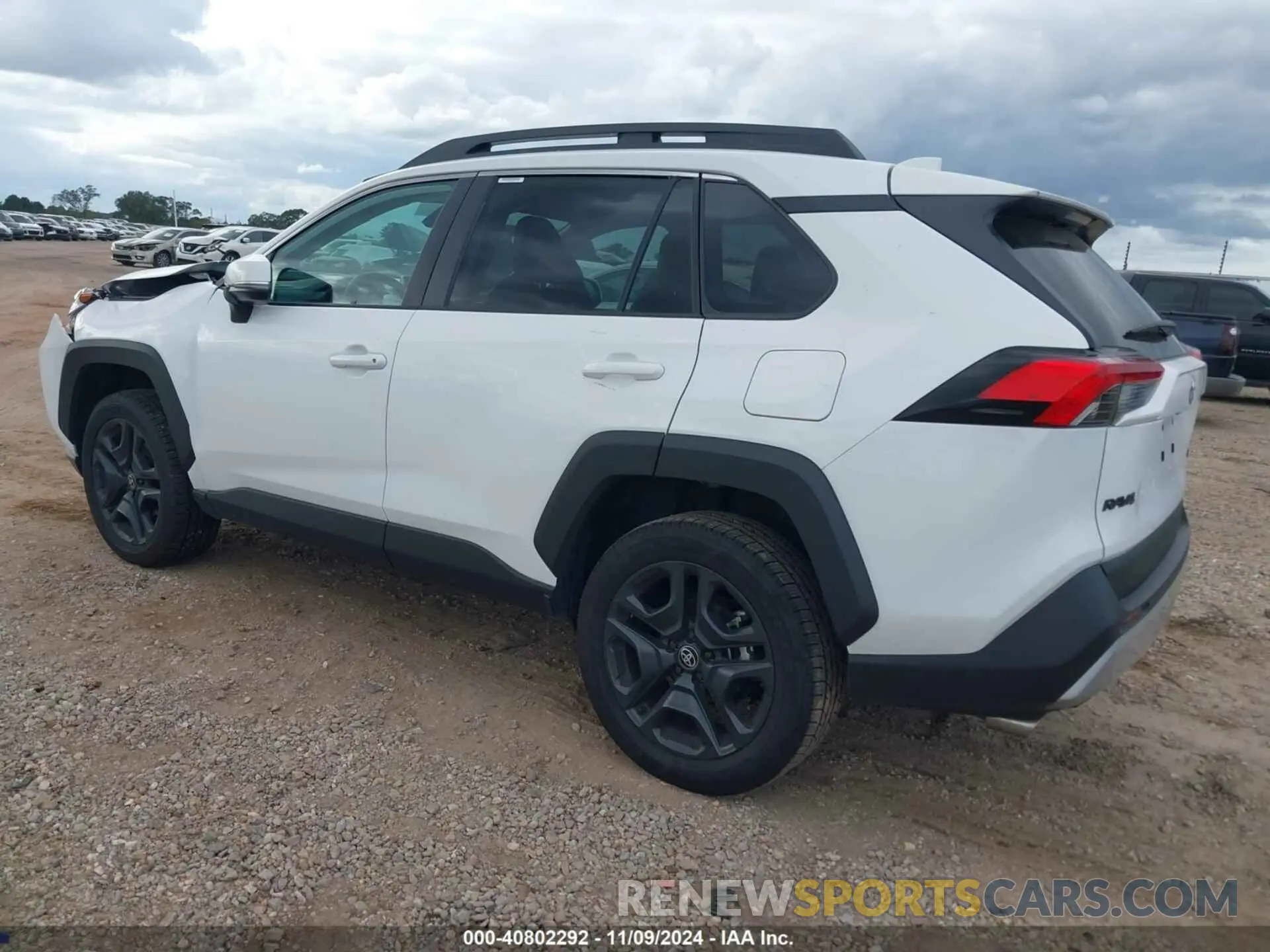 3 Photograph of a damaged car 2T3J1RFV2PW365780 TOYOTA RAV4 2023