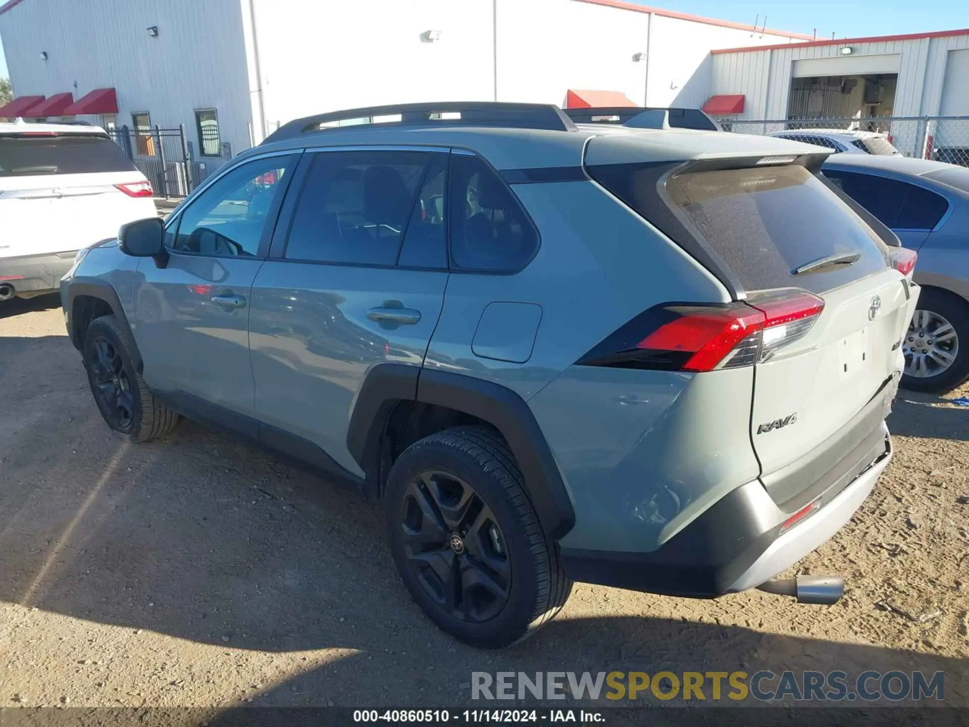 3 Фотография поврежденного автомобиля 2T3J1RFV3PW351287 TOYOTA RAV4 2023