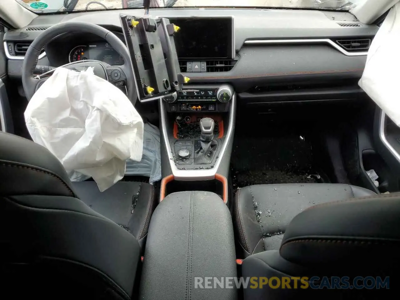 8 Photograph of a damaged car 2T3J1RFV7PW343709 TOYOTA RAV4 2023