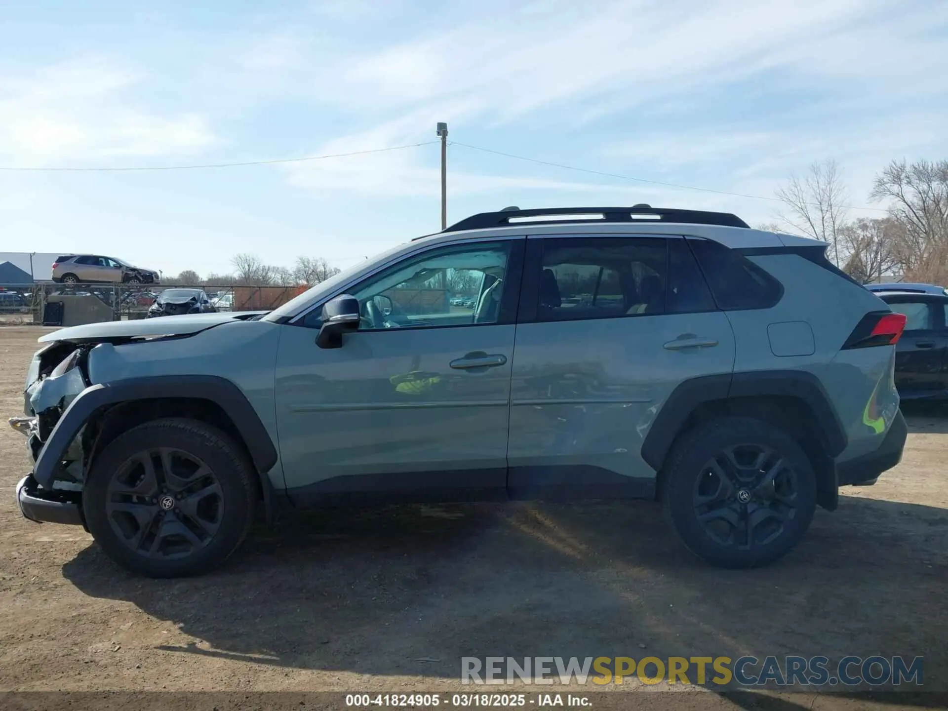 14 Photograph of a damaged car 2T3J1RFVXPW334664 TOYOTA RAV4 2023