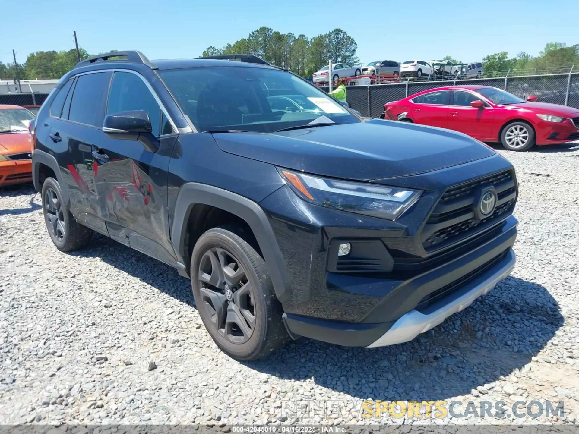 1 Photograph of a damaged car 2T3J1RFVXPW375604 TOYOTA RAV4 2023