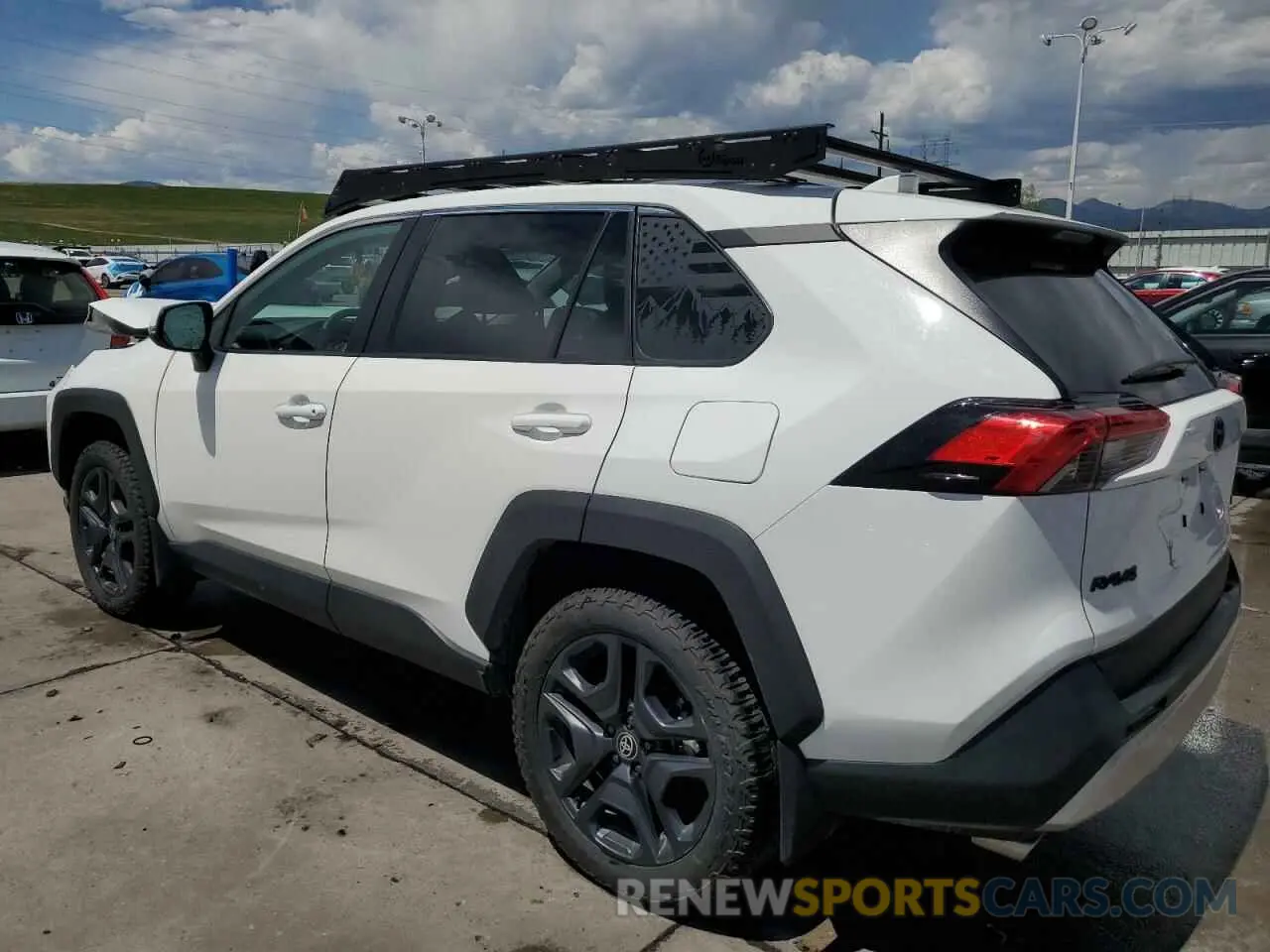 2 Photograph of a damaged car 2T3J1RFVXPW401800 TOYOTA RAV4 2023