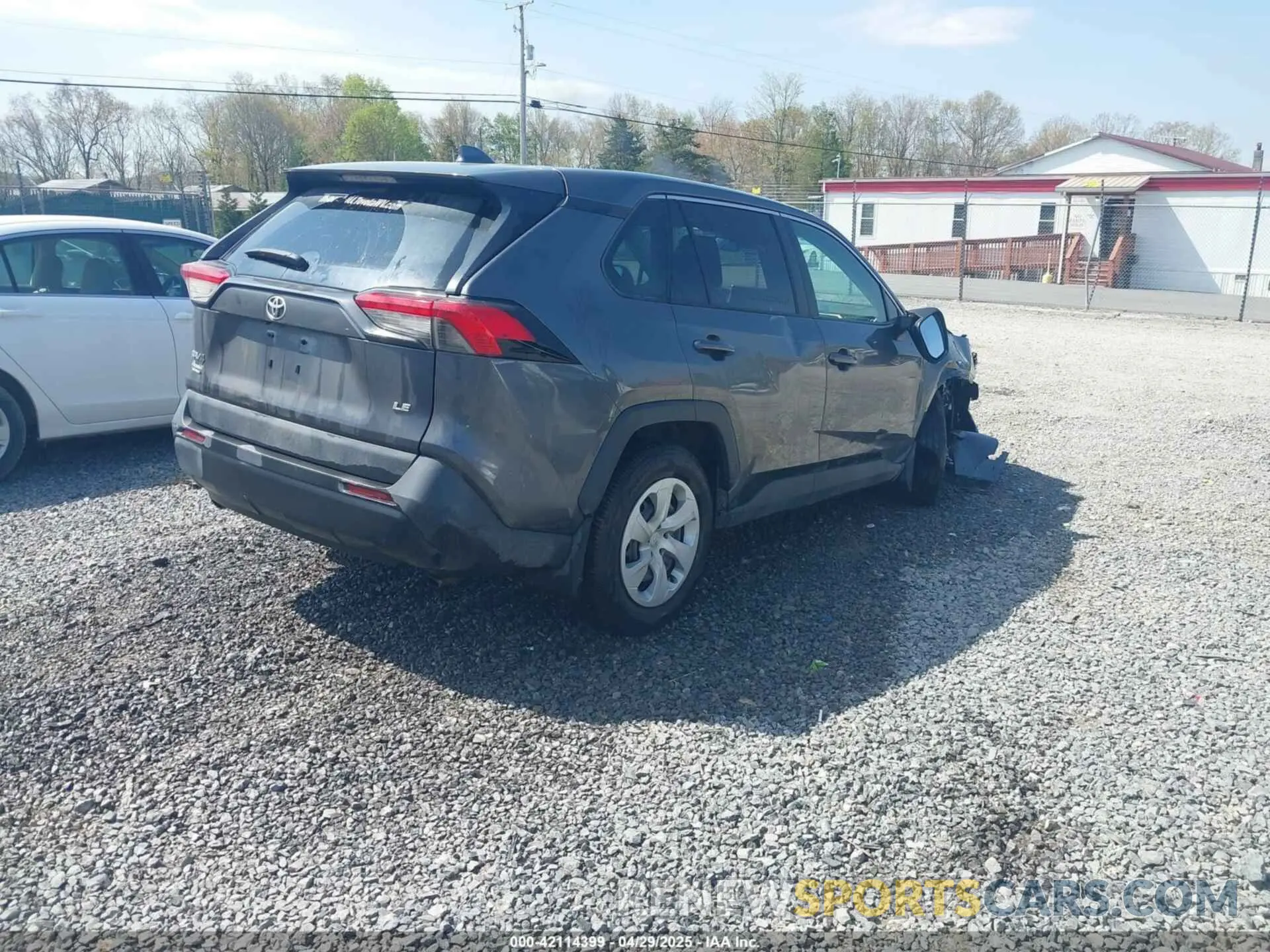 4 Photograph of a damaged car 2T3K1RFV3PC229485 TOYOTA RAV4 2023