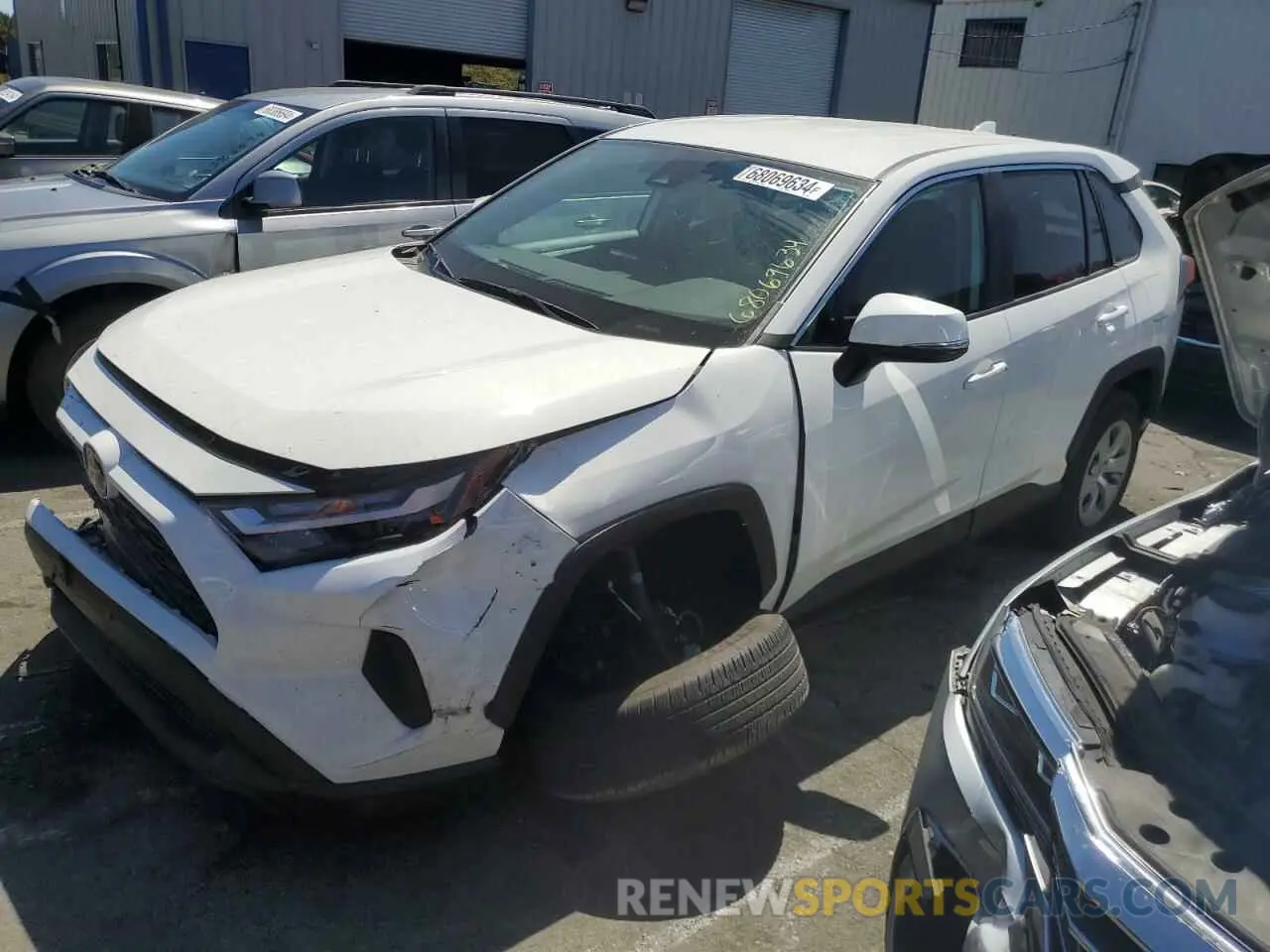 1 Photograph of a damaged car 2T3K1RFV6PC240318 TOYOTA RAV4 2023