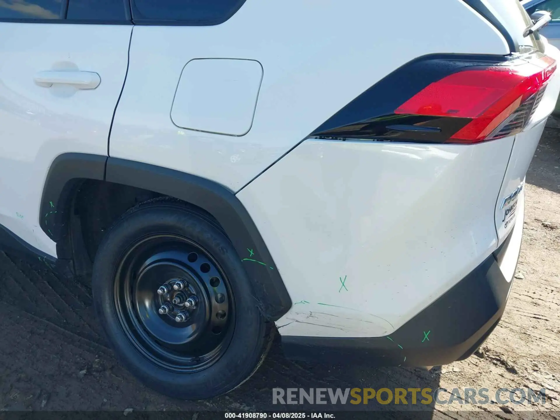 6 Фотография поврежденного автомобиля 2T3P1RFV0PC327363 TOYOTA RAV4 2023