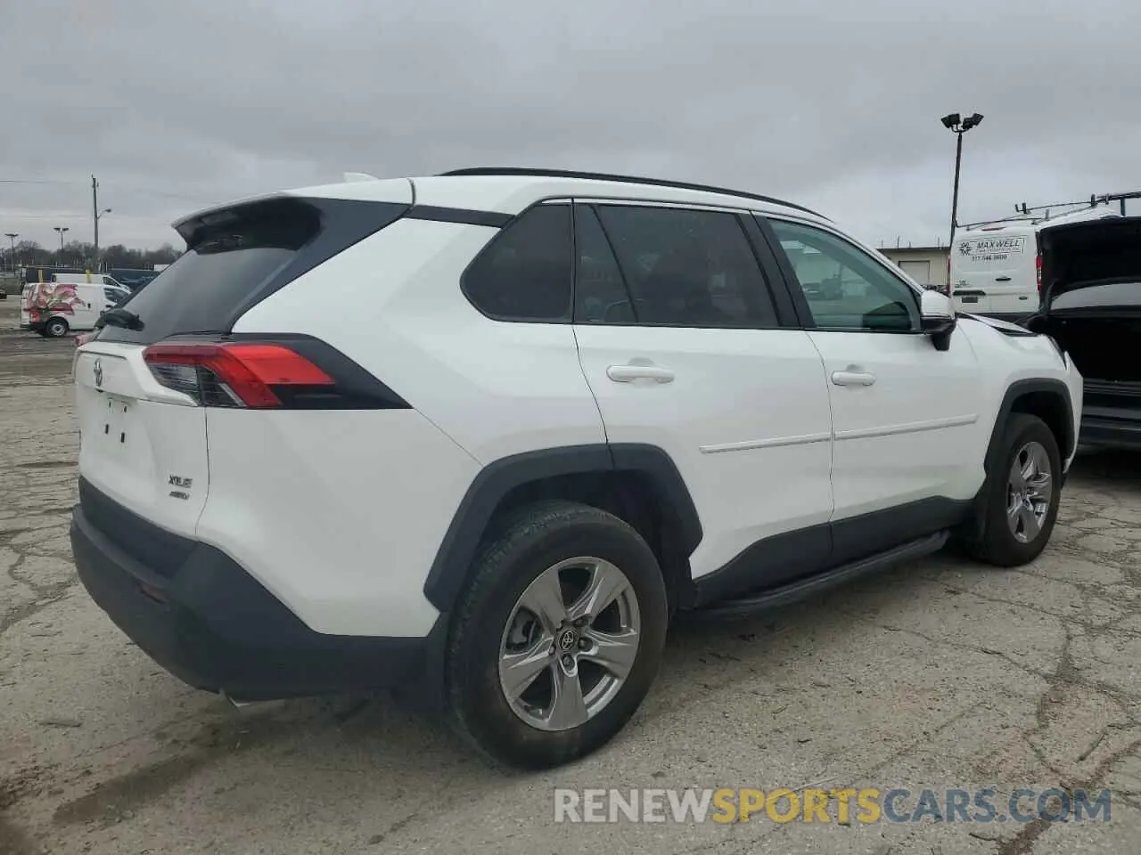 3 Фотография поврежденного автомобиля 2T3P1RFV1PC371193 TOYOTA RAV4 2023