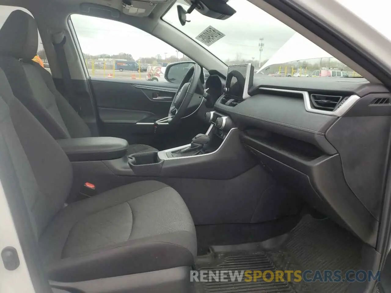 7 Фотография поврежденного автомобиля 2T3P1RFV1PC371193 TOYOTA RAV4 2023