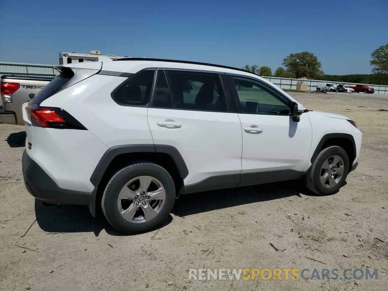 3 Photograph of a damaged car 2T3P1RFV1PC380881 TOYOTA RAV4 2023