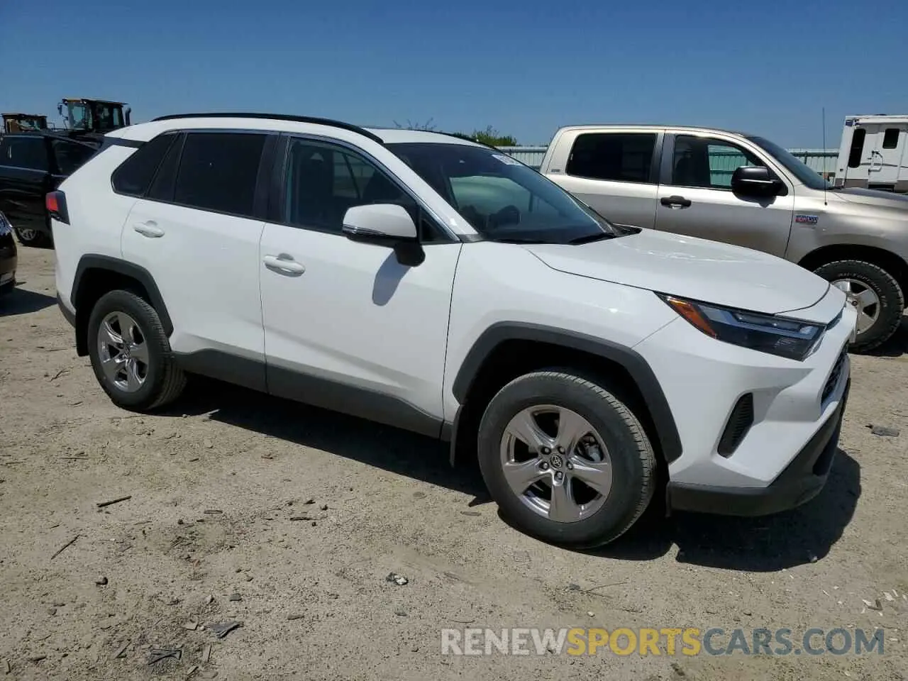 4 Photograph of a damaged car 2T3P1RFV1PC380881 TOYOTA RAV4 2023