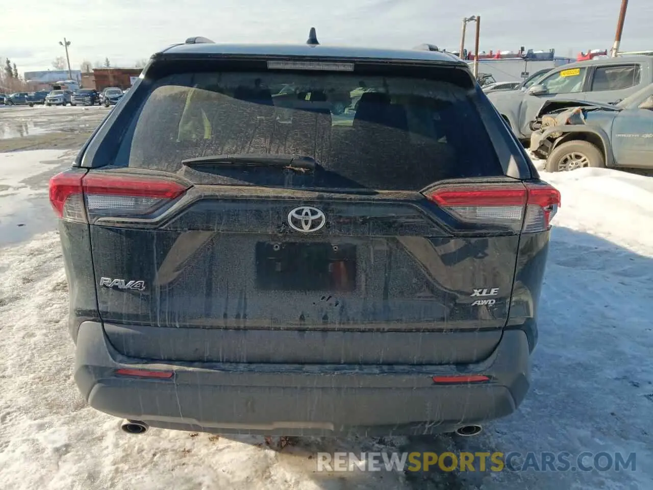 6 Photograph of a damaged car 2T3P1RFV1PW367336 TOYOTA RAV4 2023