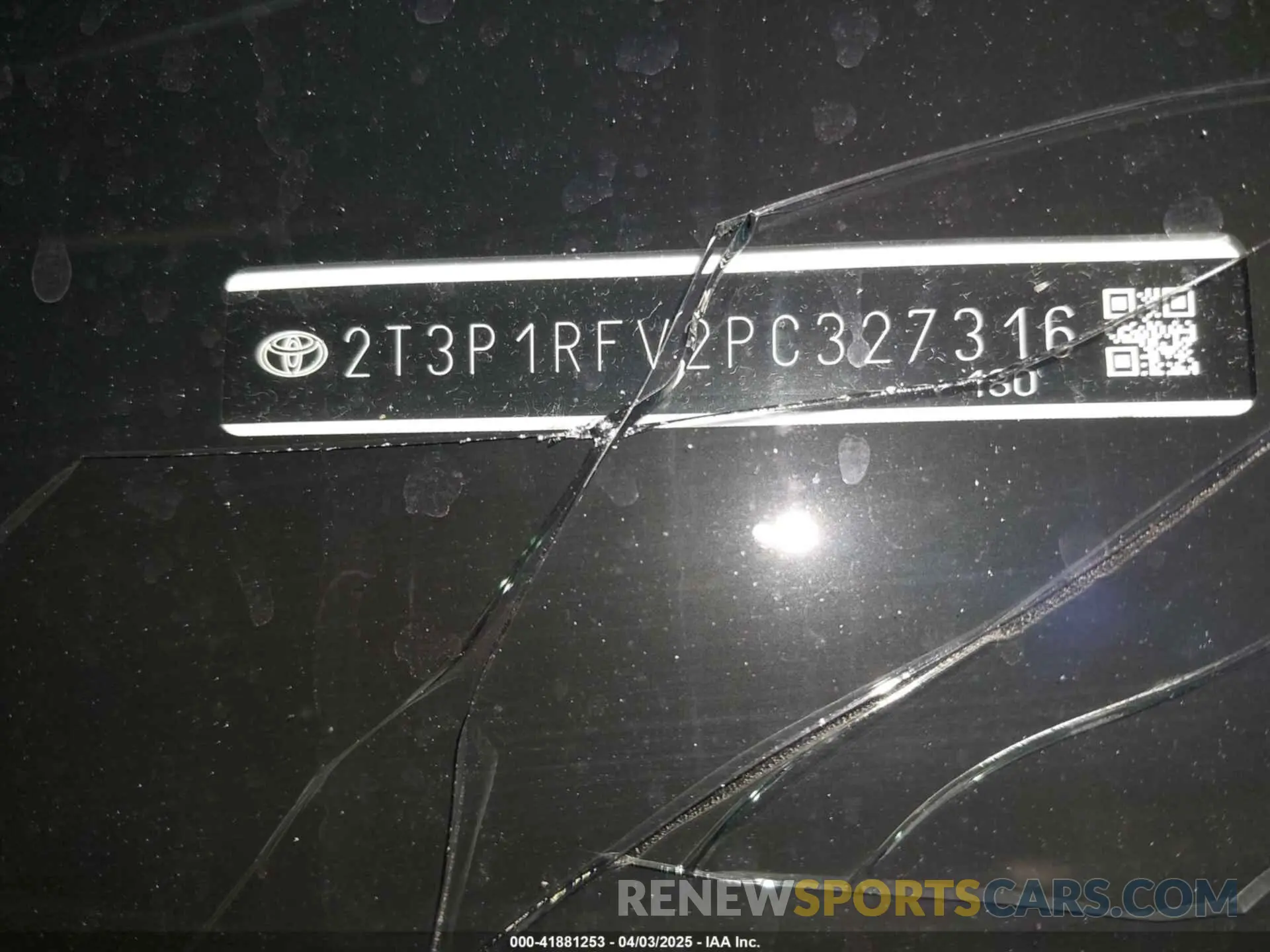 17 Photograph of a damaged car 2T3P1RFV2PC327316 TOYOTA RAV4 2023