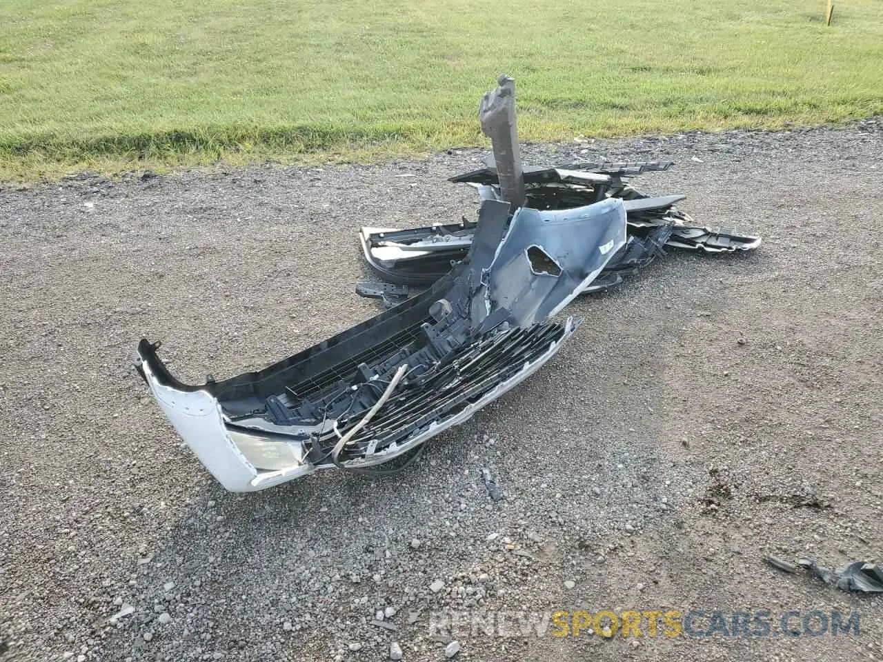 13 Photograph of a damaged car 2T3P1RFV2PW360279 TOYOTA RAV4 2023