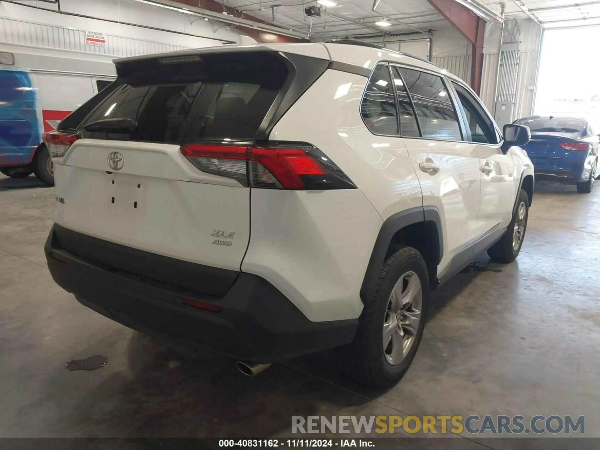 4 Photograph of a damaged car 2T3P1RFV2PW375476 TOYOTA RAV4 2023
