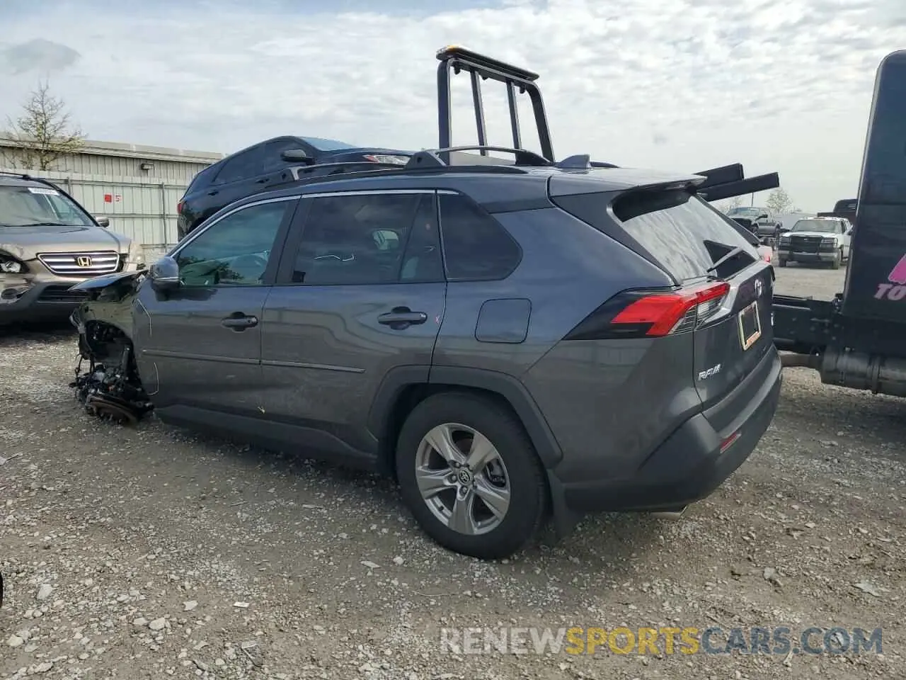 2 Photograph of a damaged car 2T3P1RFV3PW397003 TOYOTA RAV4 2023