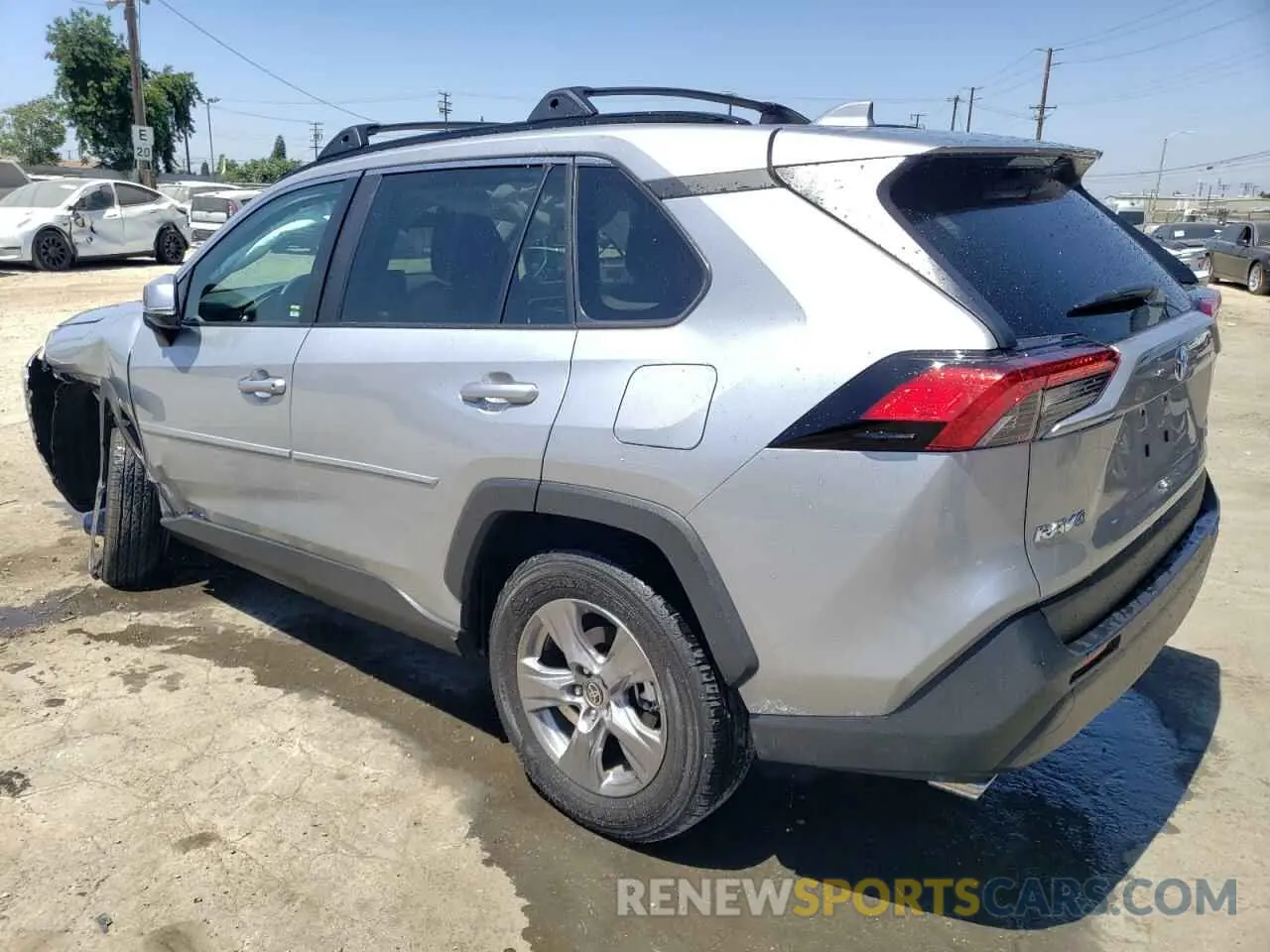 2 Photograph of a damaged car 2T3P1RFV4PW397947 TOYOTA RAV4 2023