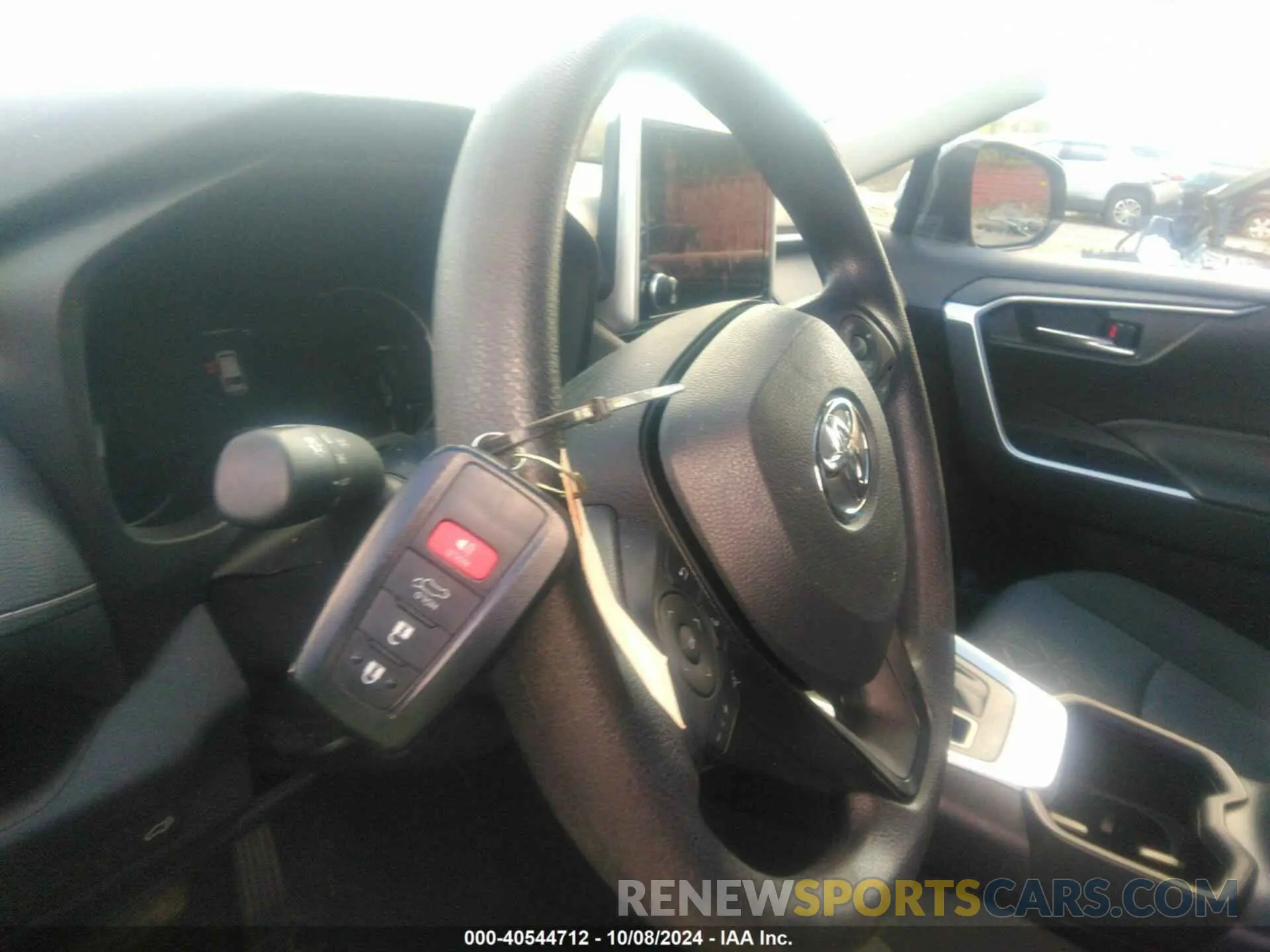 11 Фотография поврежденного автомобиля 2T3P1RFV5PC327889 TOYOTA RAV4 2023