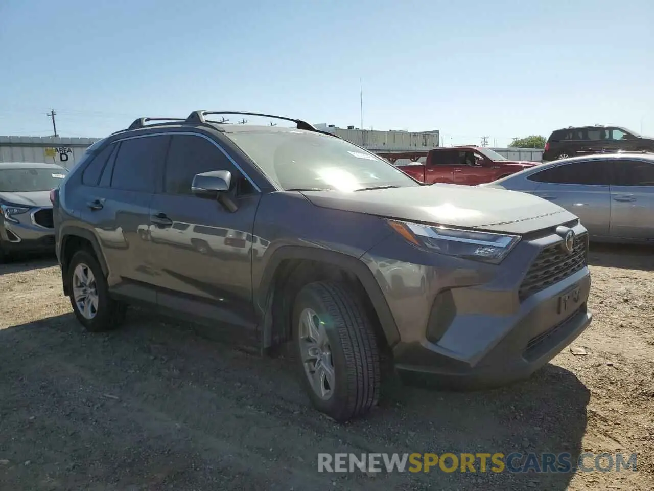 4 Photograph of a damaged car 2T3P1RFV5PC373660 TOYOTA RAV4 2023