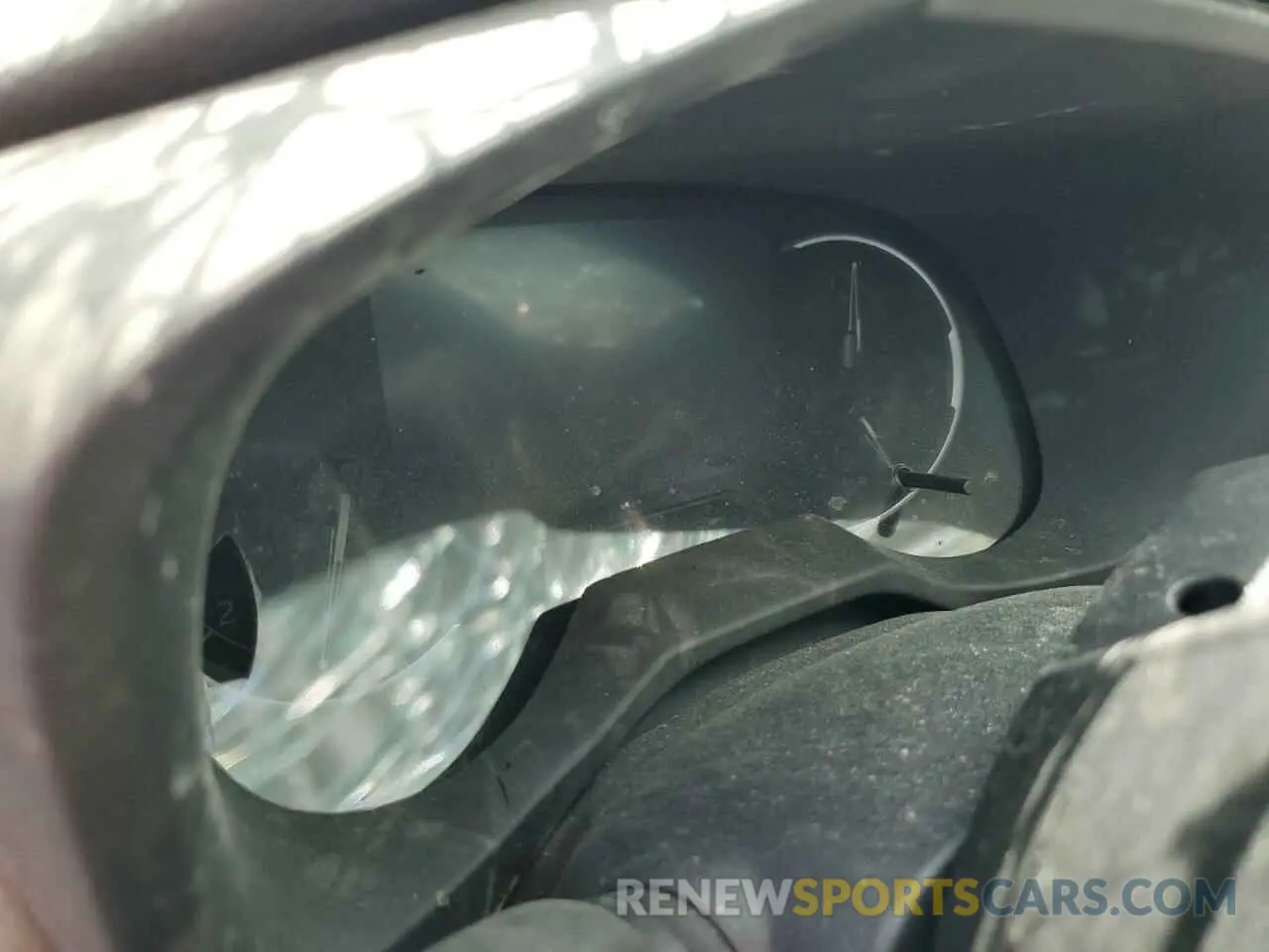 9 Photograph of a damaged car 2T3P1RFV6PC331031 TOYOTA RAV4 2023