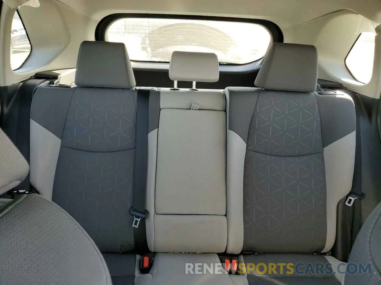 10 Фотография поврежденного автомобиля 2T3P1RFV6PW355375 TOYOTA RAV4 2023