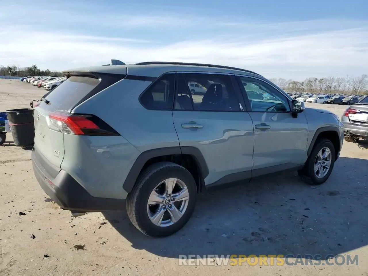 3 Фотография поврежденного автомобиля 2T3P1RFV6PW355375 TOYOTA RAV4 2023