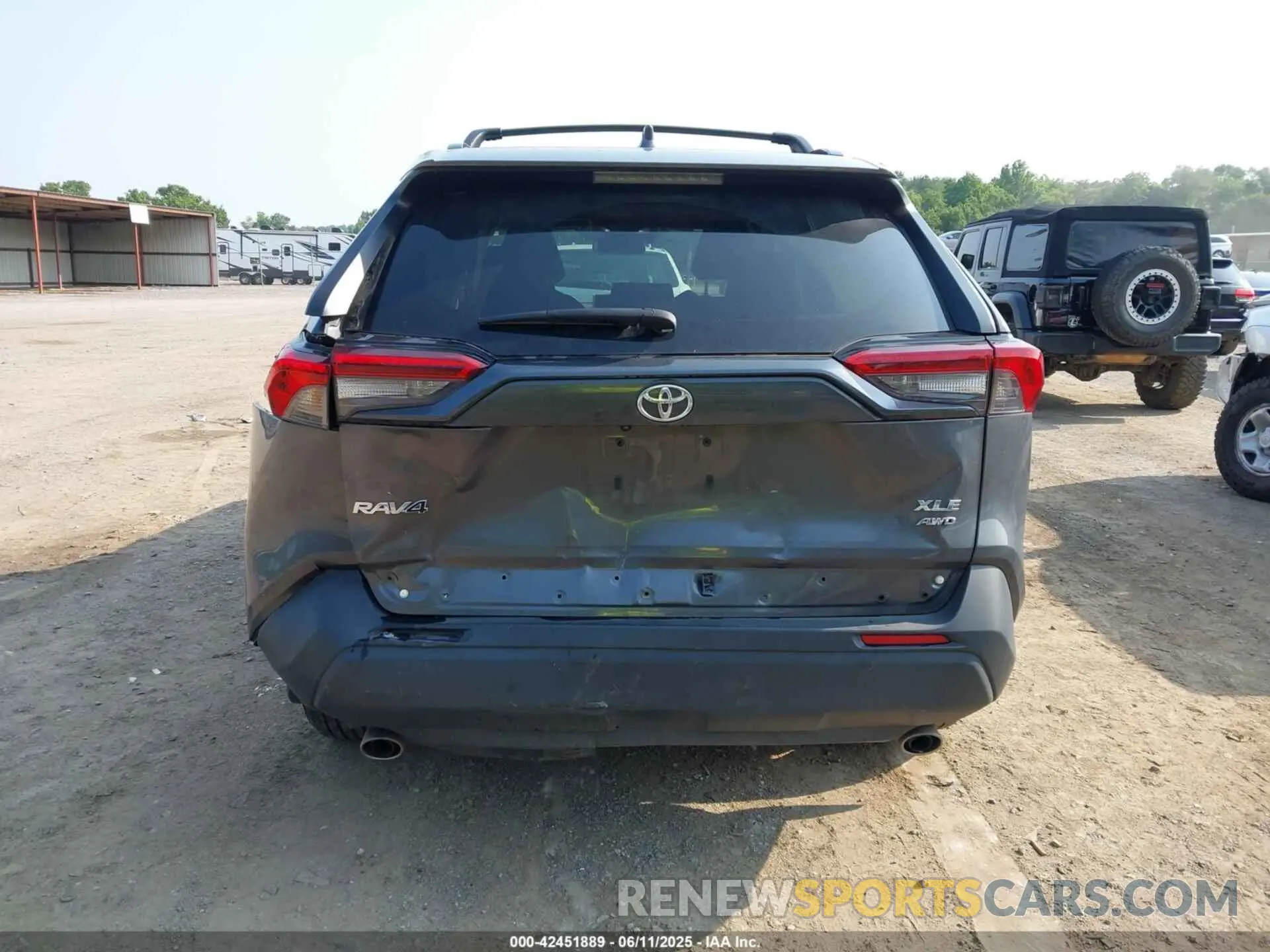 16 Фотография поврежденного автомобиля 2T3P1RFV6PW399716 TOYOTA RAV4 2023