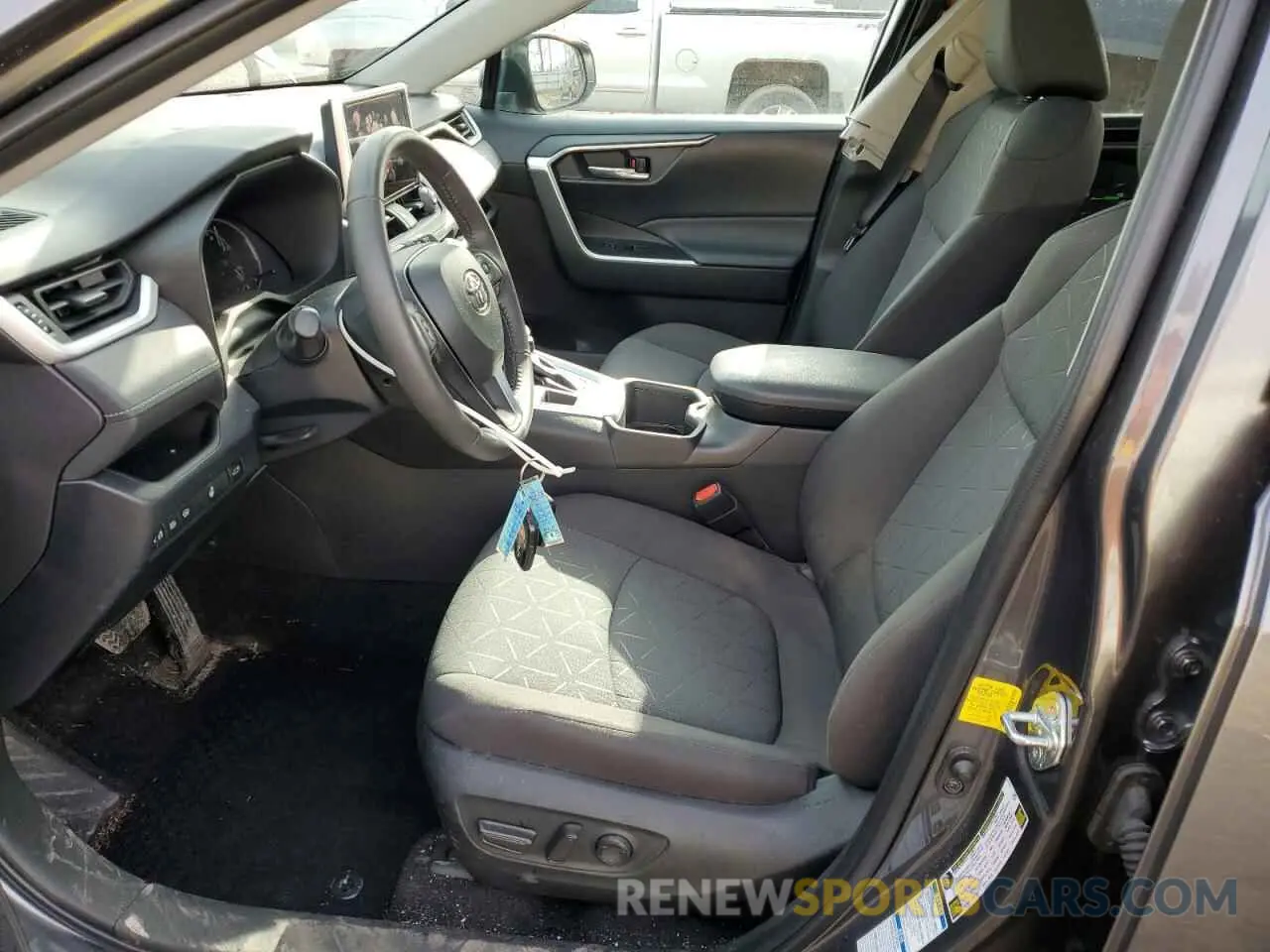 7 Фотография поврежденного автомобиля 2T3P1RFV7PC336304 TOYOTA RAV4 2023