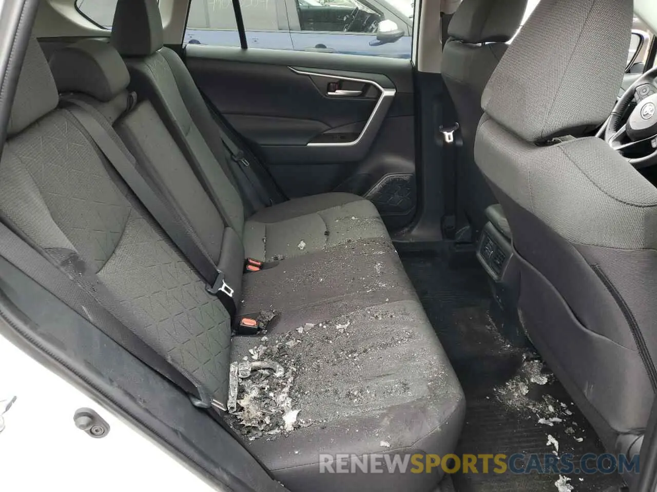 10 Photograph of a damaged car 2T3P1RFV7PC379556 TOYOTA RAV4 2023