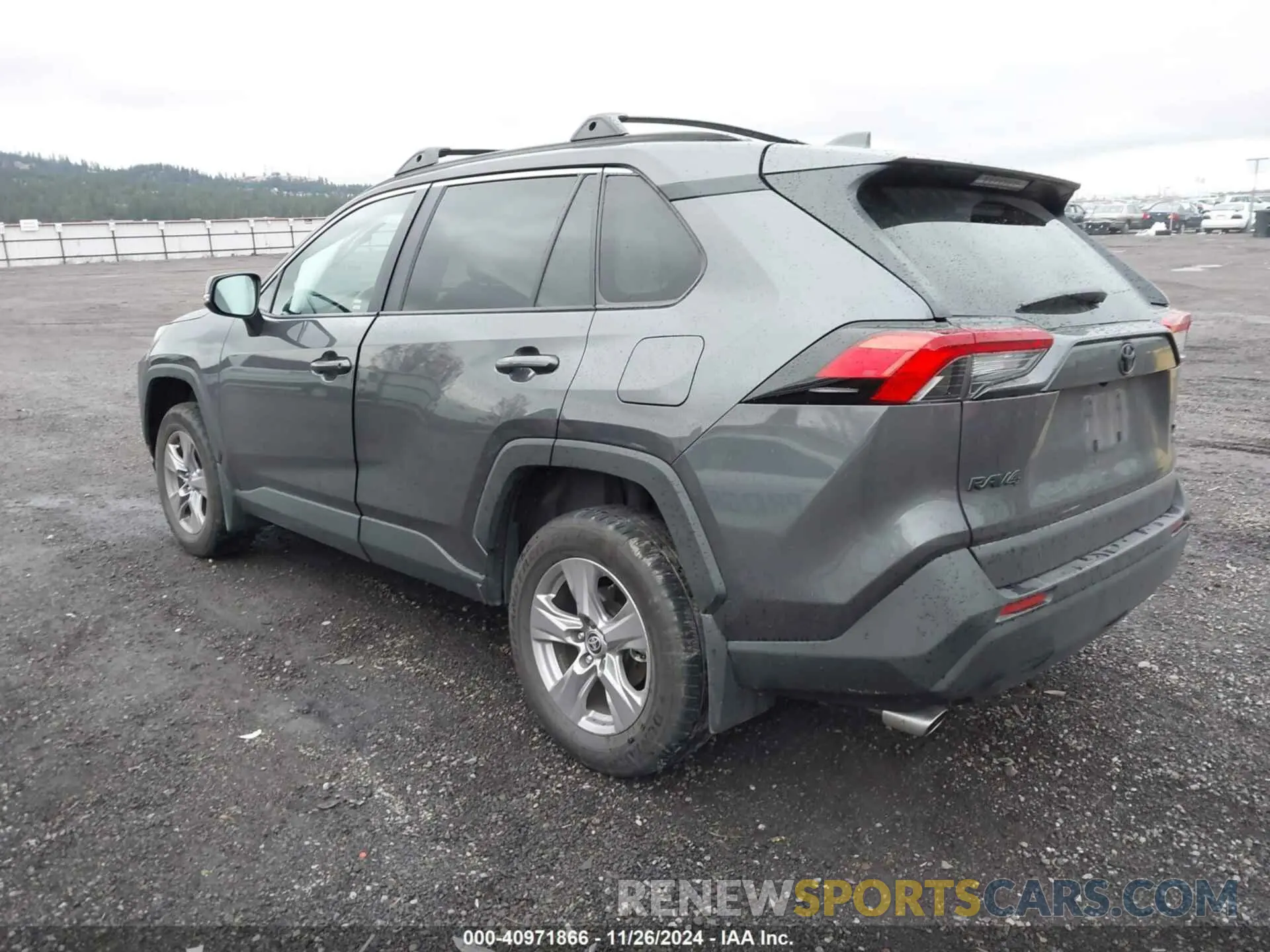 3 Photograph of a damaged car 2T3P1RFV7PC384286 TOYOTA RAV4 2023