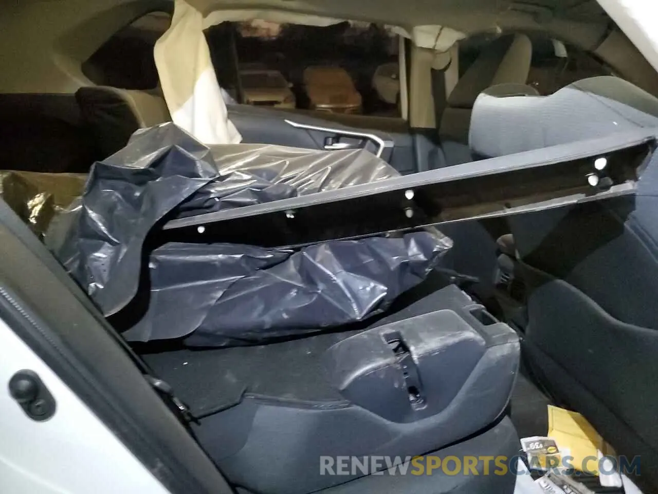 11 Фотография поврежденного автомобиля 2T3P1RFV7PW342702 TOYOTA RAV4 2023