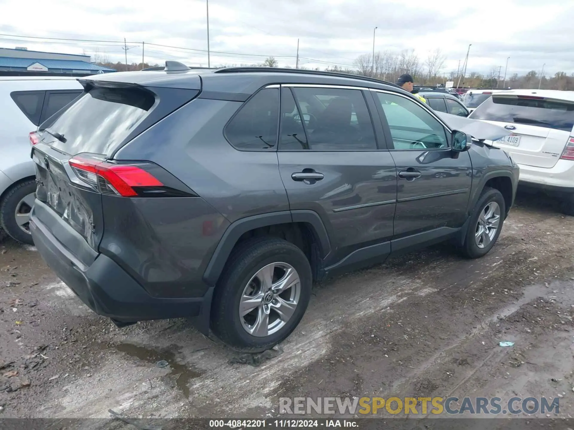 4 Photograph of a damaged car 2T3P1RFV7PW352226 TOYOTA RAV4 2023