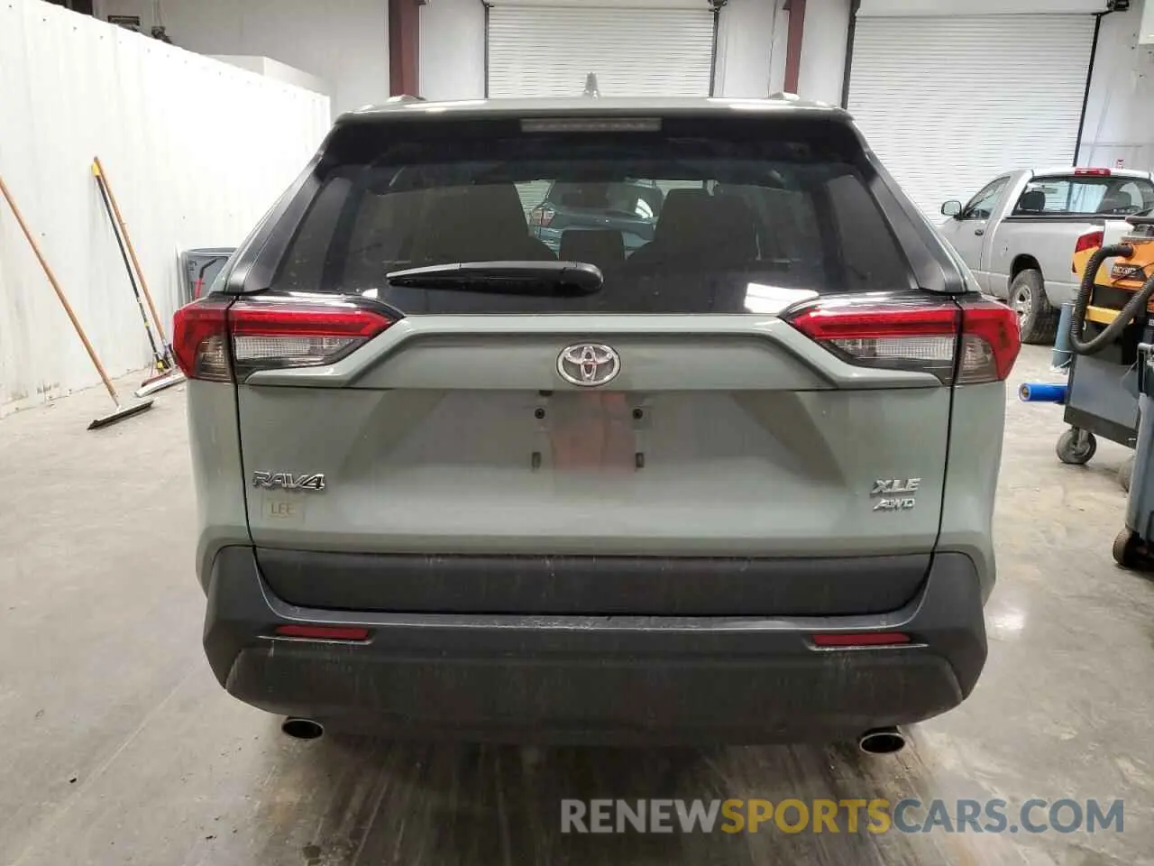 6 Photograph of a damaged car 2T3P1RFV7PW371651 TOYOTA RAV4 2023