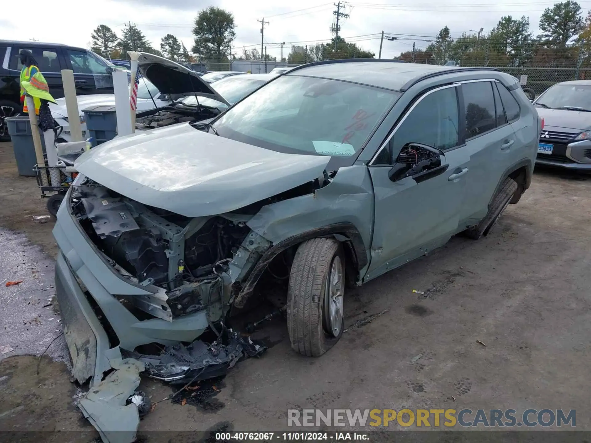 2 Фотография поврежденного автомобиля 2T3P1RFV7PW392337 TOYOTA RAV4 2023