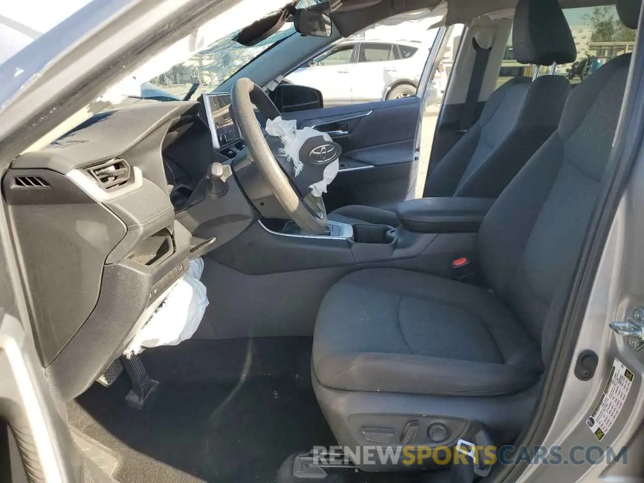 7 Photograph of a damaged car 2T3P1RFV8PW344300 TOYOTA RAV4 2023