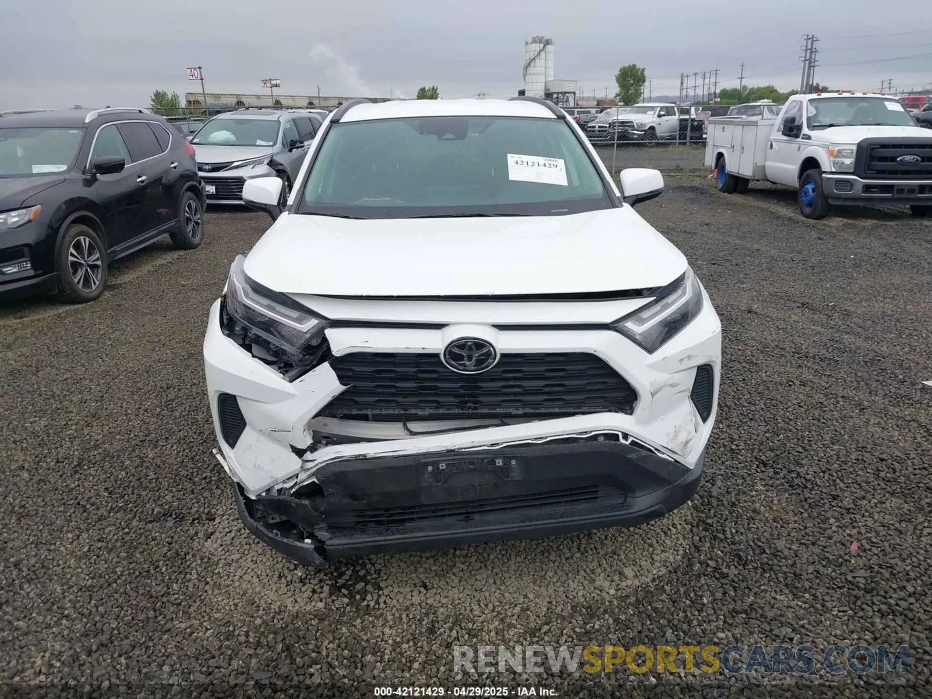 12 Фотография поврежденного автомобиля 2T3P1RFV8PW345799 TOYOTA RAV4 2023