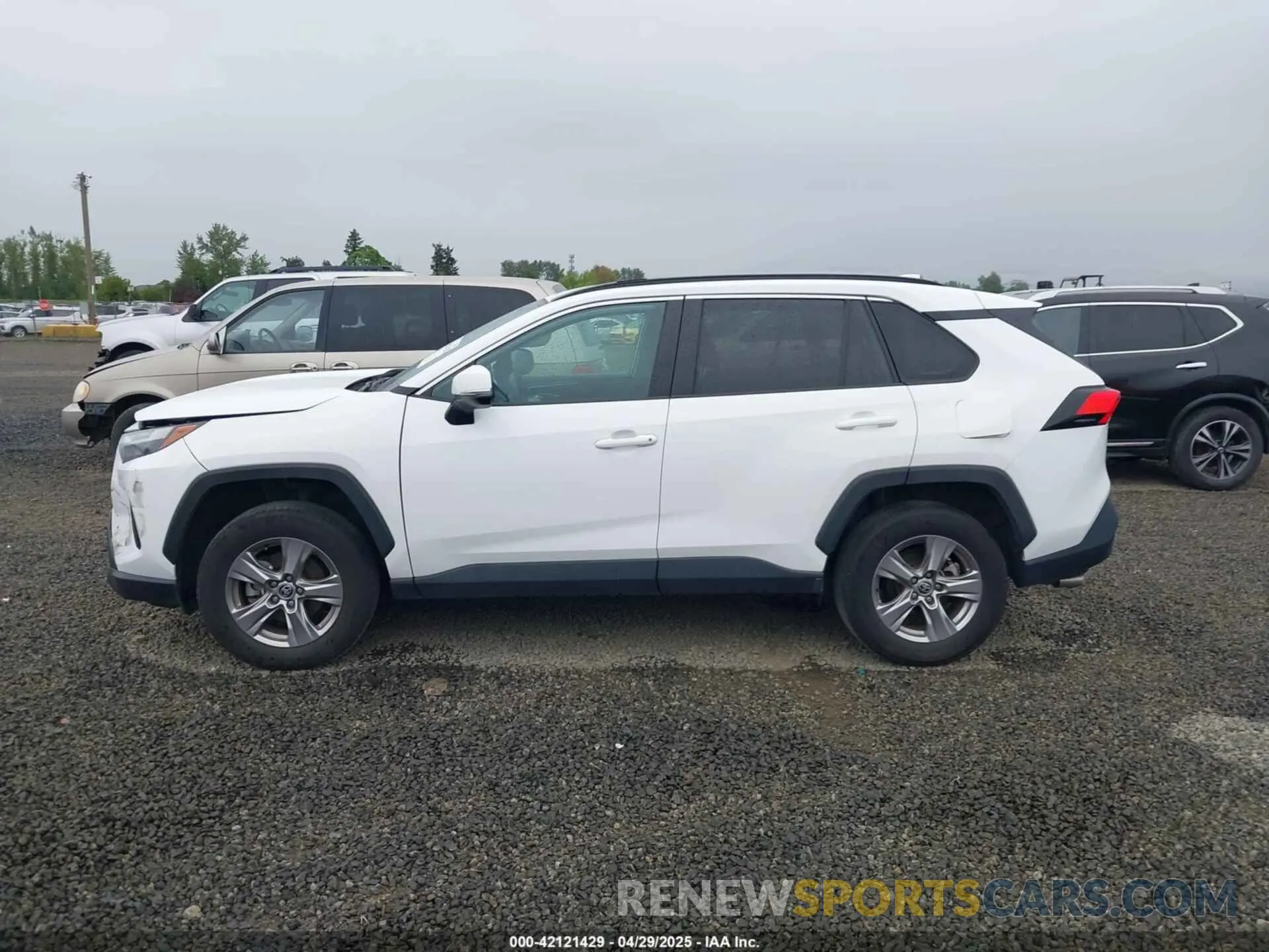14 Фотография поврежденного автомобиля 2T3P1RFV8PW345799 TOYOTA RAV4 2023
