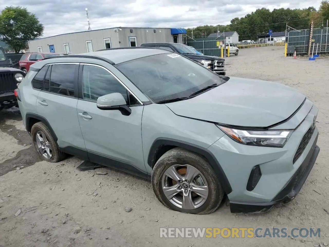 4 Photograph of a damaged car 2T3P1RFV8PW357788 TOYOTA RAV4 2023
