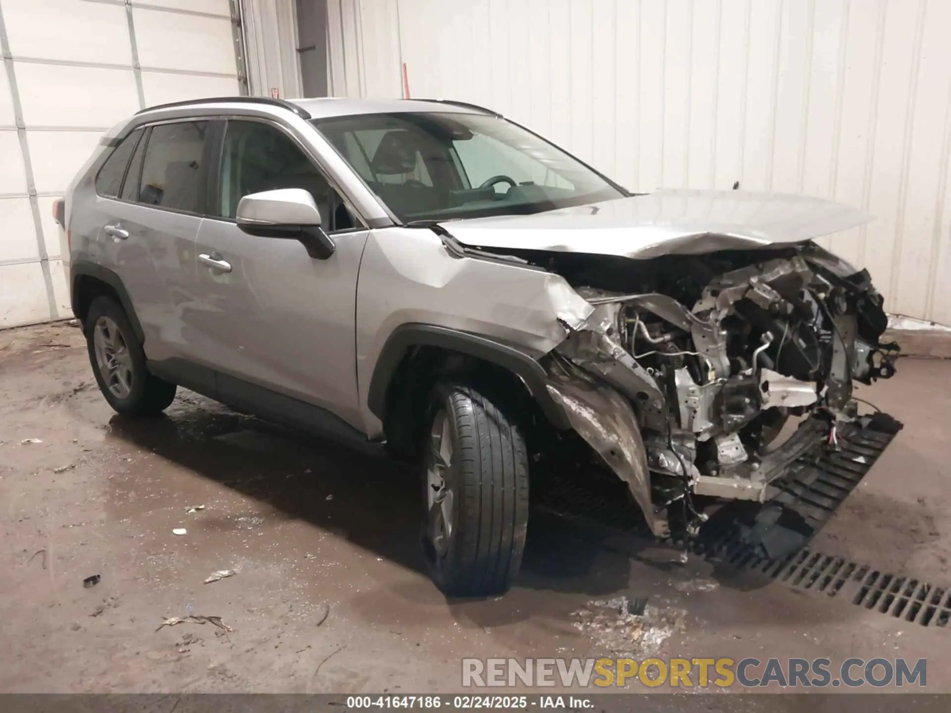 1 Фотография поврежденного автомобиля 2T3P1RFV9PC327717 TOYOTA RAV4 2023