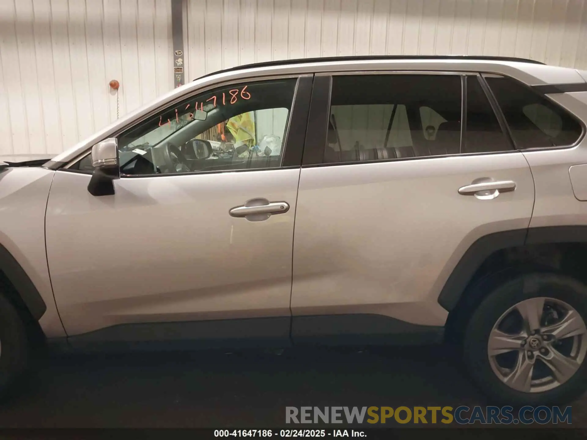 15 Фотография поврежденного автомобиля 2T3P1RFV9PC327717 TOYOTA RAV4 2023