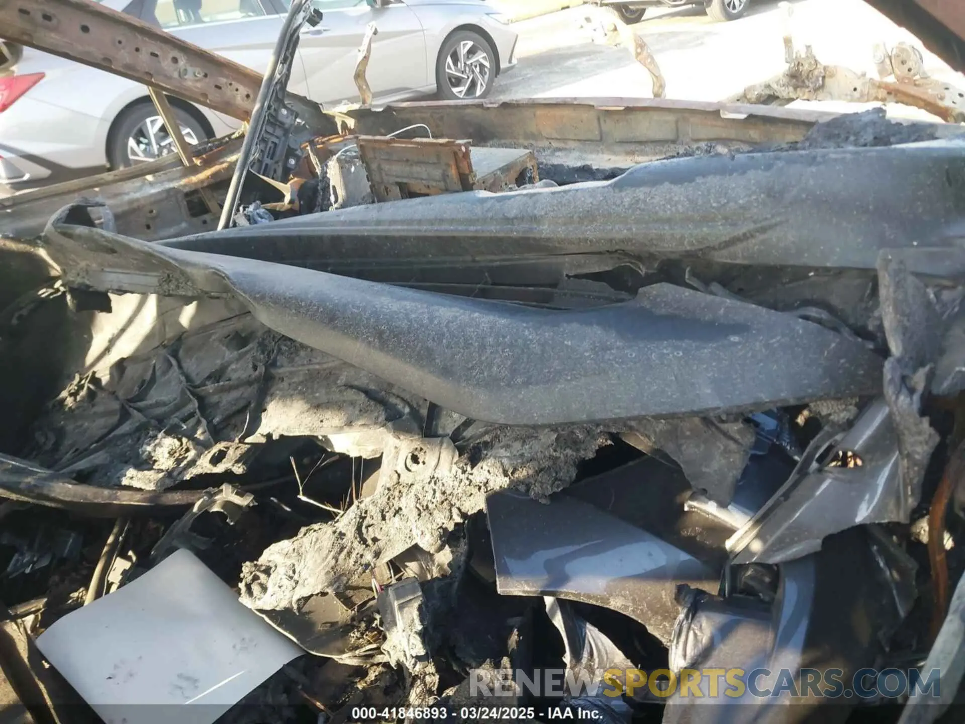 5 Photograph of a damaged car 2T3P1RFV9PW380450 TOYOTA RAV4 2023