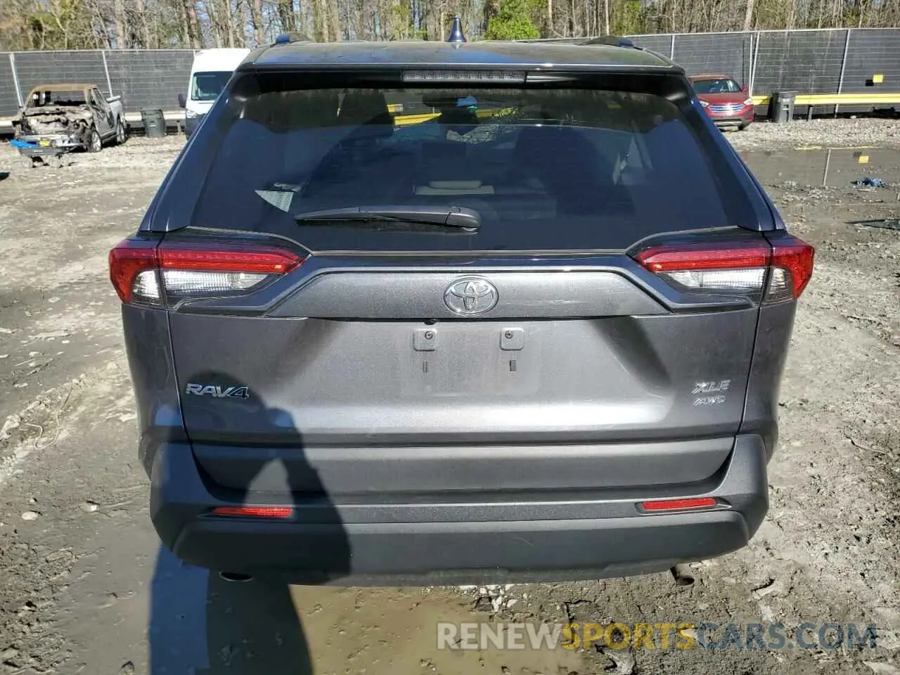 6 Photograph of a damaged car 2T3P1RFVXPW379680 TOYOTA RAV4 2023