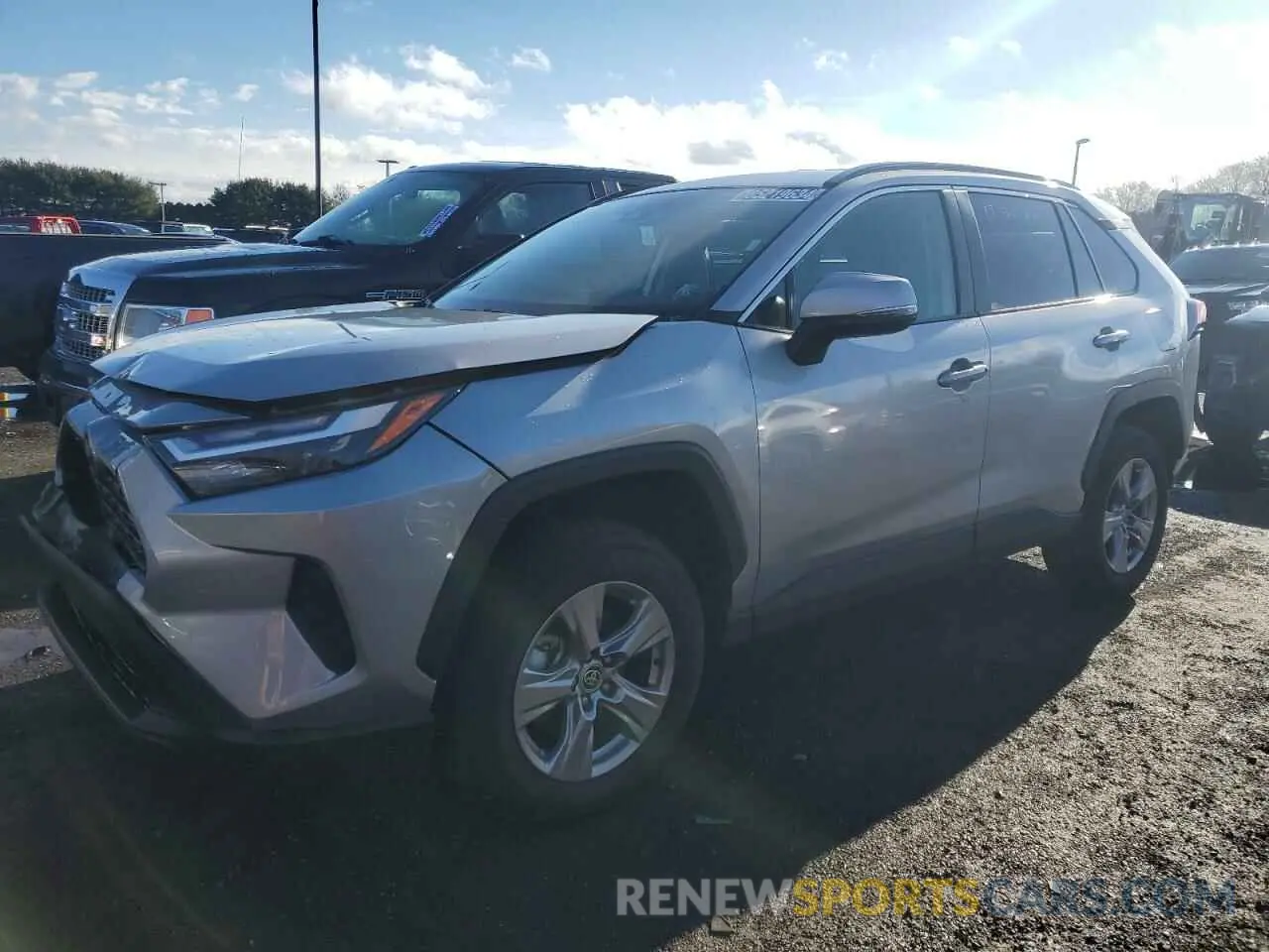1 Photograph of a damaged car 2T3P1RFVXPW385219 TOYOTA RAV4 2023