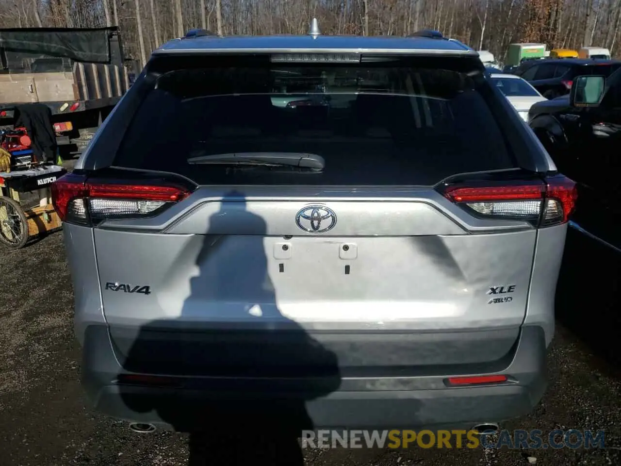 6 Photograph of a damaged car 2T3P1RFVXPW385219 TOYOTA RAV4 2023